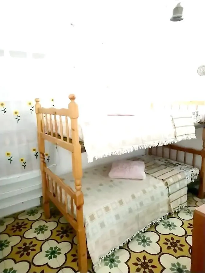5 Bedrooms House At Punta Umbria 4 M Away From The Beach With Terrace And Wifi Huelva 0*,  Spanien