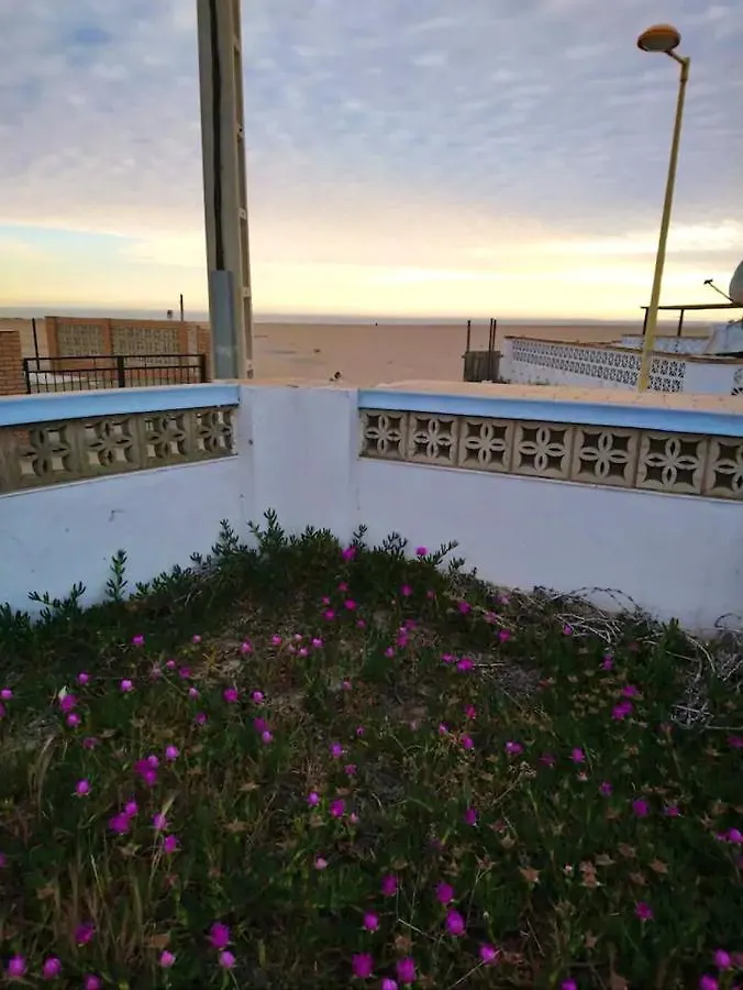 5 Bedrooms House At Punta Umbria 4 M Away From The Beach With Terrace And Wifi Huelva Feriehus