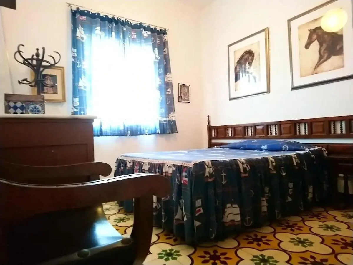5 Bedrooms House At Punta Umbria 4 M Away From The Beach With Terrace And Wifi Huelva Feriehus