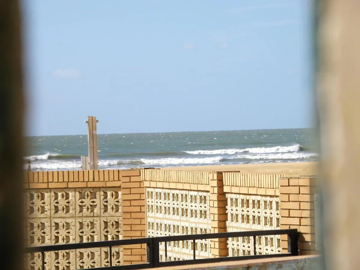 Feriehus 5 Bedrooms House At Punta Umbria 4 M Away From The Beach With Terrace And Wifi Huelva Spanien